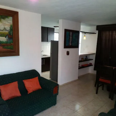 Casa Holly Caucel Villa